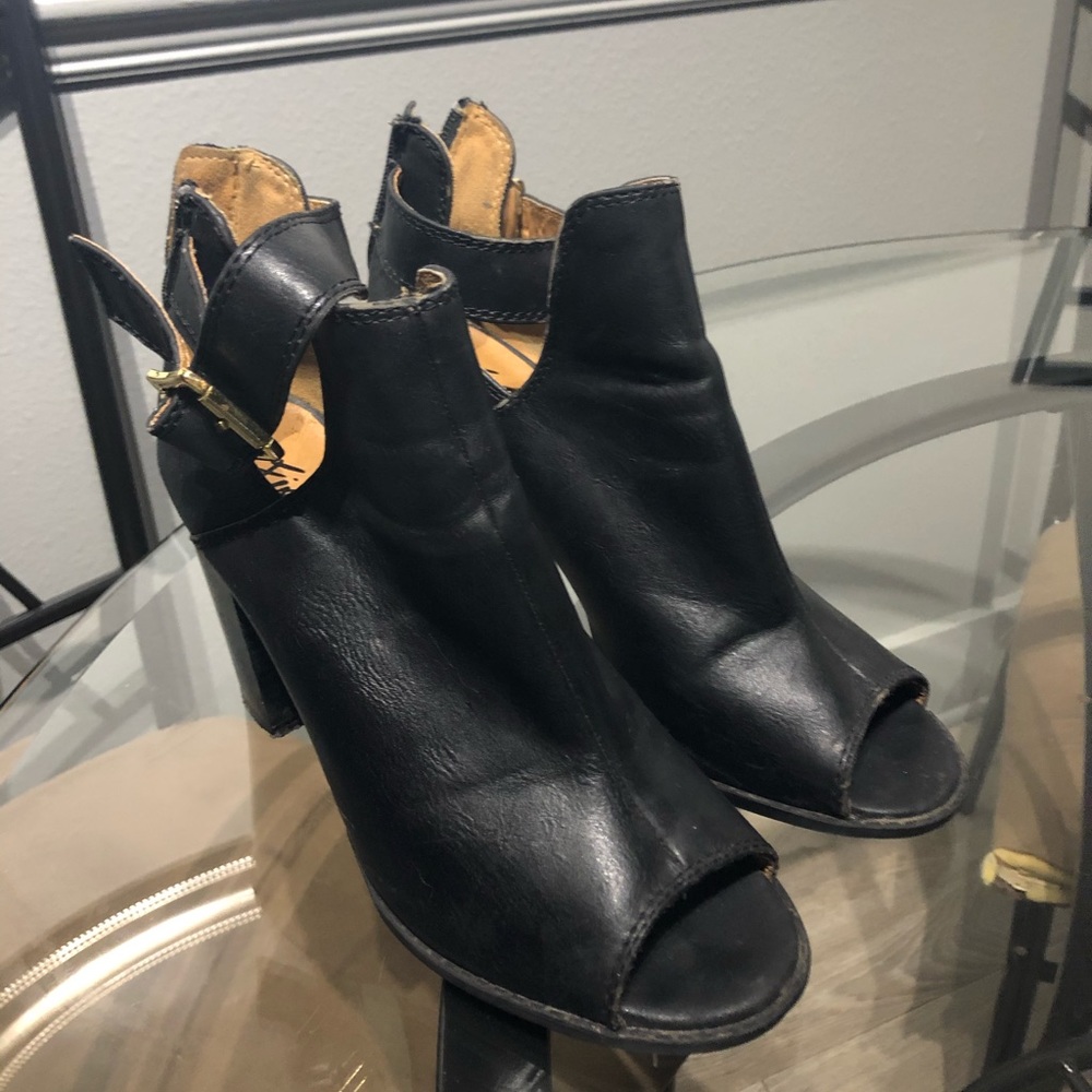 Black heels